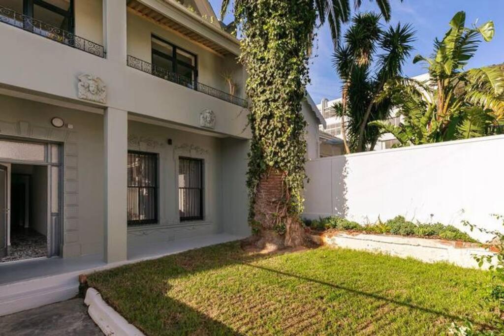 The Palm Flats Sunshine & Seashells 300m From Sea Kaapstad
